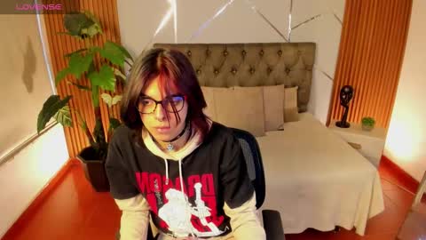 Cookie  online show from February 10, 2026, 3:49 pm