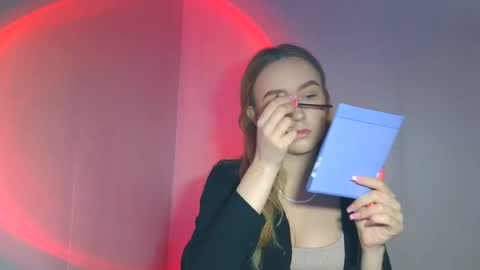 Lulu Baby18 online show from March 1, 2025, 8:13 am