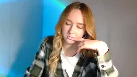 Lulu Baby18 online show from March 7, 2025, 7:49 pm