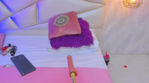 lulu online show from February 19, 2025, 7:38 pm