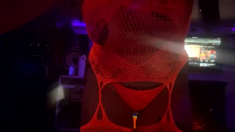 Lulu online show from March 8, 2025, 10:54 am