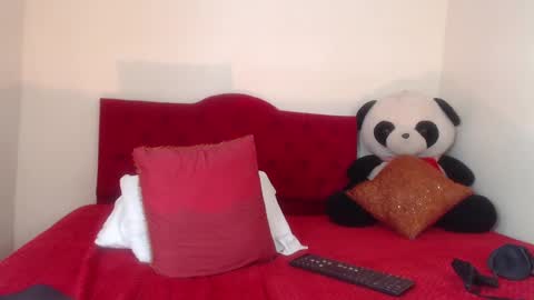 LULU online show from March 11, 2025, 5:46 pm