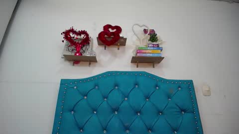 Luly online show from January 31, 2025, 5:19 am