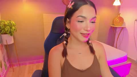 L U M A online show from September 23, 2025, 2:58 am