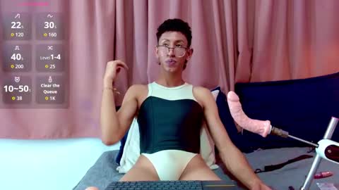 Lumi Angel online show from March 5, 2026, 6:37 pm