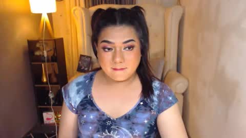 QueenBritney online show from December 8, 2024, 6:39 pm