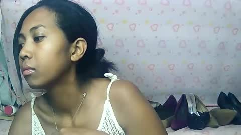 Luna online show from November 10, 2025, 5:56 pm