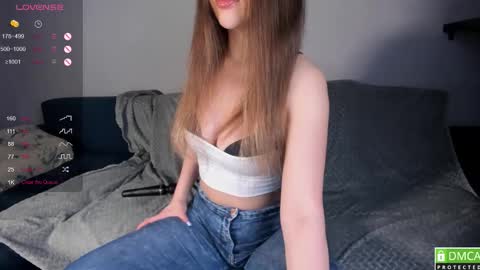 Alice online show from September 28, 2025, 9:53 pm