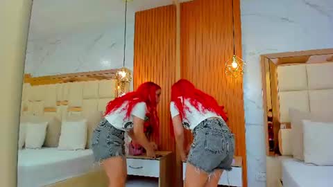 Snapshot of luna__vegga chatting on July 22, 2026, 4:43 pm Luna online show from July 22, 2026, 4:43 pm