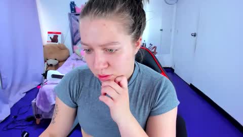 luna_analya online show from March 16, 2026, 3:16 pm
