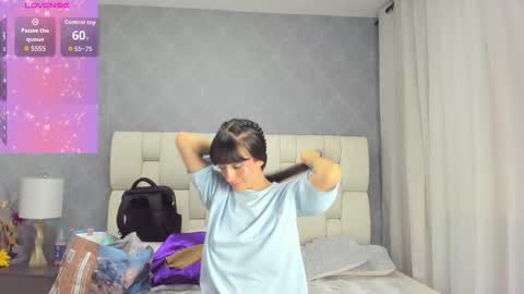 Luna online show from October 24, 2025, 11:39 am