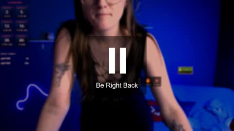 Snapshot of luna_berryy chatting on February 13, 2025, 2:45 am luna_berryy online show from February 13, 2025, 2:45 am