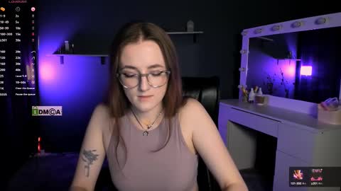 Snapshot of luna_berryy chatting on March 11, 2025, 9:26 pm luna_berryy online show from March 11, 2025, 9:26 pm