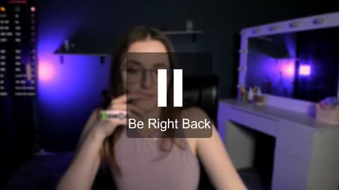 Snapshot of luna_berryy chatting on March 12, 2025, 12:31 am luna_berryy online show from March 12, 2025, 12:31 am