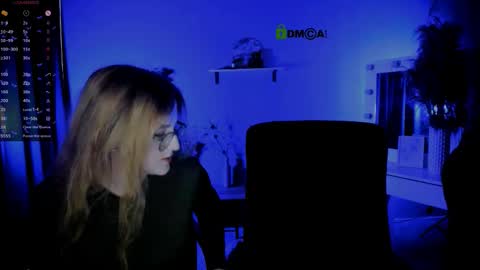 Snapshot of luna_berryy chatting on September 14, 2025, 7:02 pm luna_berryy online show from September 14, 2025, 7:02 pm