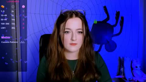 Snapshot of luna_berryy chatting on October 29, 2025, 8:43 pm luna_berryy online show from October 29, 2025, 8:43 pm