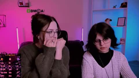 Snapshot of luna_berryy chatting on December 3, 2025, 8:07 pm luna_berryy online show from December 3, 2025, 8:07 pm