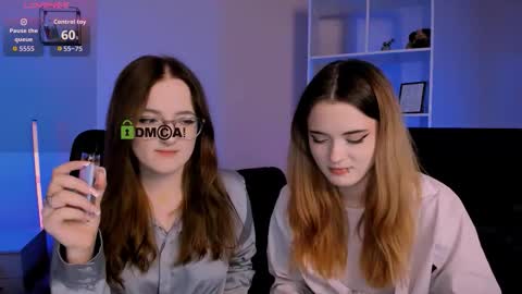 Snapshot of luna_berryy chatting on December 5, 2025, 8:27 pm luna_berryy online show from December 5, 2025, 8:27 pm