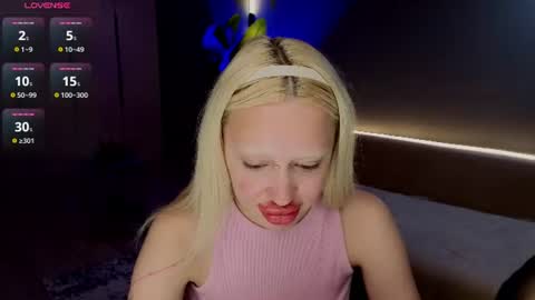 luna_beverly online show from July 28, 2026, 8:52 pm