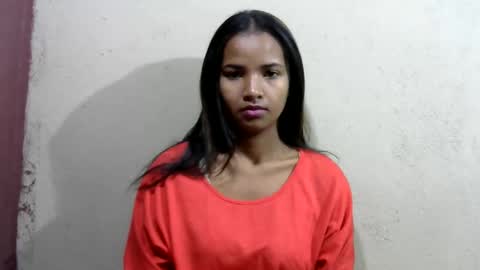 Snapshot of luna_cherry0 chatting on May 28, 2026, 4:10 am Laura online show from May 28, 2026, 4:10 am