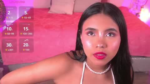 Lunita online show from May 15, 2026, 7:10 pm