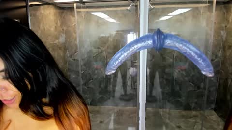 luna  online show from February 15, 2025, 11:50 am