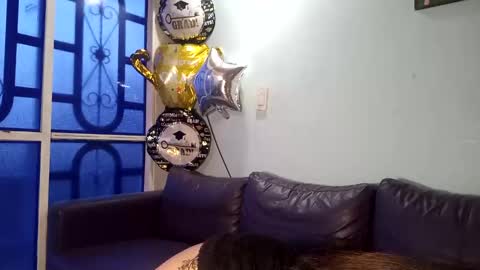 luna  online show from February 25, 2025, 11:08 am