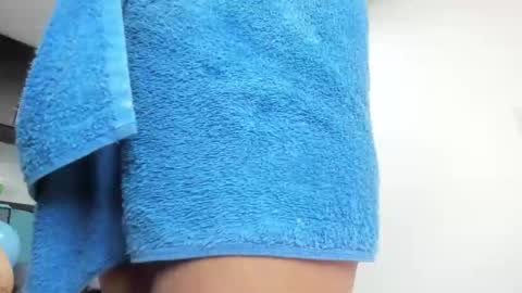 luna  online show from December 13, 2025, 7:53 pm