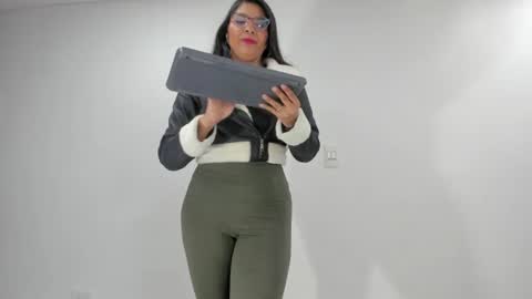Snapshot of luna_dumont chatting on June 13, 2026, 11:08 am luna online show from June 13, 2026, 11:08 am