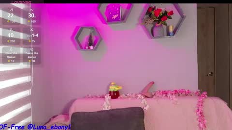 Couple X online show from April 29, 2026, 2:54 pm