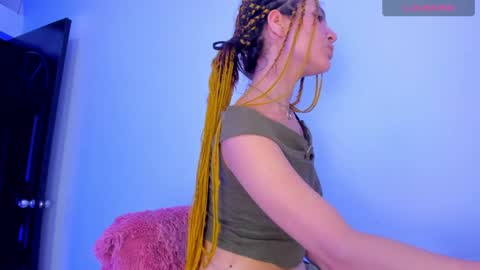 luna_hazard online show from December 10, 2024, 4:45 am