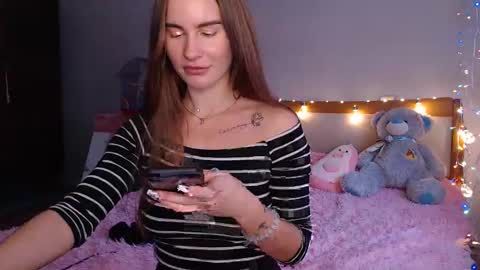 Luna online show from December 6, 2024, 12:49 pm