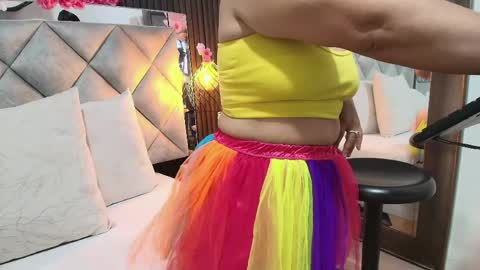 luna_naughty1 online show from April 11, 2026, 7:29 pm