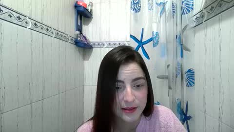 LUNA online show from April 21, 2026, 8:34 pm