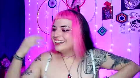 MISS LUNA  online show from February 16, 2025, 7:37 am