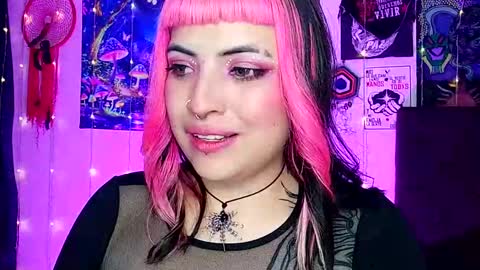 MISS LUNA  online show from March 7, 2025, 2:34 pm