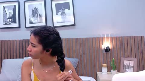 LUNA  online show from March 9, 2026, 12:31 pm