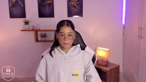 SOFI online show from November 20, 2025, 12:11 am