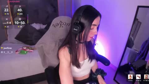 Luna online show from March 21, 2026, 1:26 pm