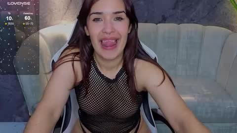 Live 1500am 2100pm COLOMBIAN HOUR online show from October 29, 2025, 1:24 pm