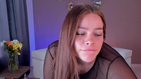 LUNA  online show from March 3, 2026, 2:12 pm