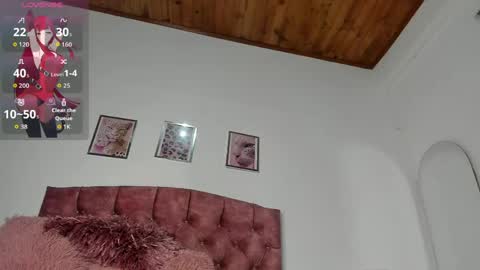 luna_velveth1 online show from March 31, 2026, 10:15 am