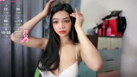 Snapshot of luna_whitedoll chatting on July 11, 2026, 8:33 pm luna_whitedoll online show from July 11, 2026, 8:33 pm