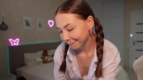 Sweet Luna online show from July 2, 2026, 5:52 pm