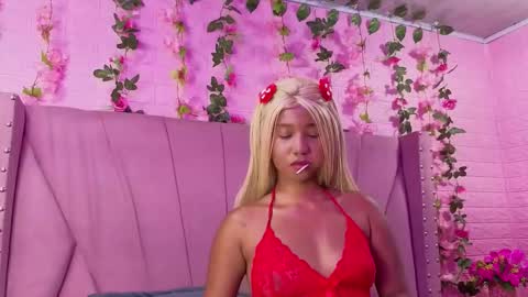 lunna online show from March 6, 2026, 3:36 am