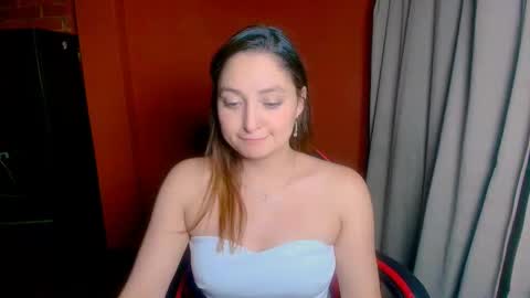lunaa_m_ online show from March 29, 2026, 3:06 am