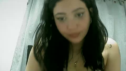 lunaa_sub online show from February 19, 2025, 5:38 am