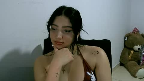 lunaa_sub online show from March 6, 2025, 1:27 am