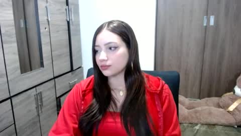 Snapshot of lunaa_sub chatting on July 1, 2026, 8:08 pm lunaa_sub online show from July 1, 2026, 8:08 pm