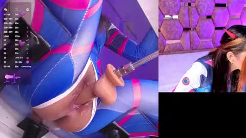 Luna online show from April 9, 2026, 9:42 pm